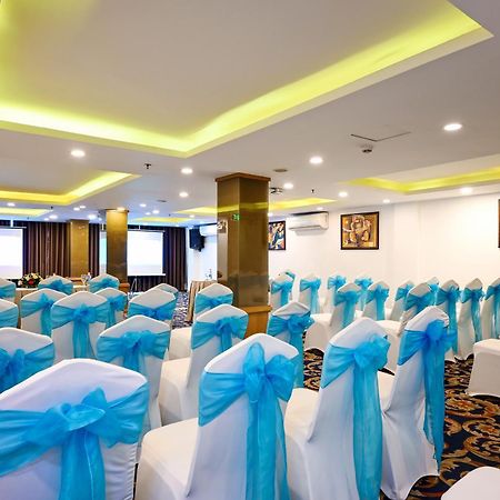 Ttc Hotel Deluxe Airport Ho Si Minh-város Kültér fotó