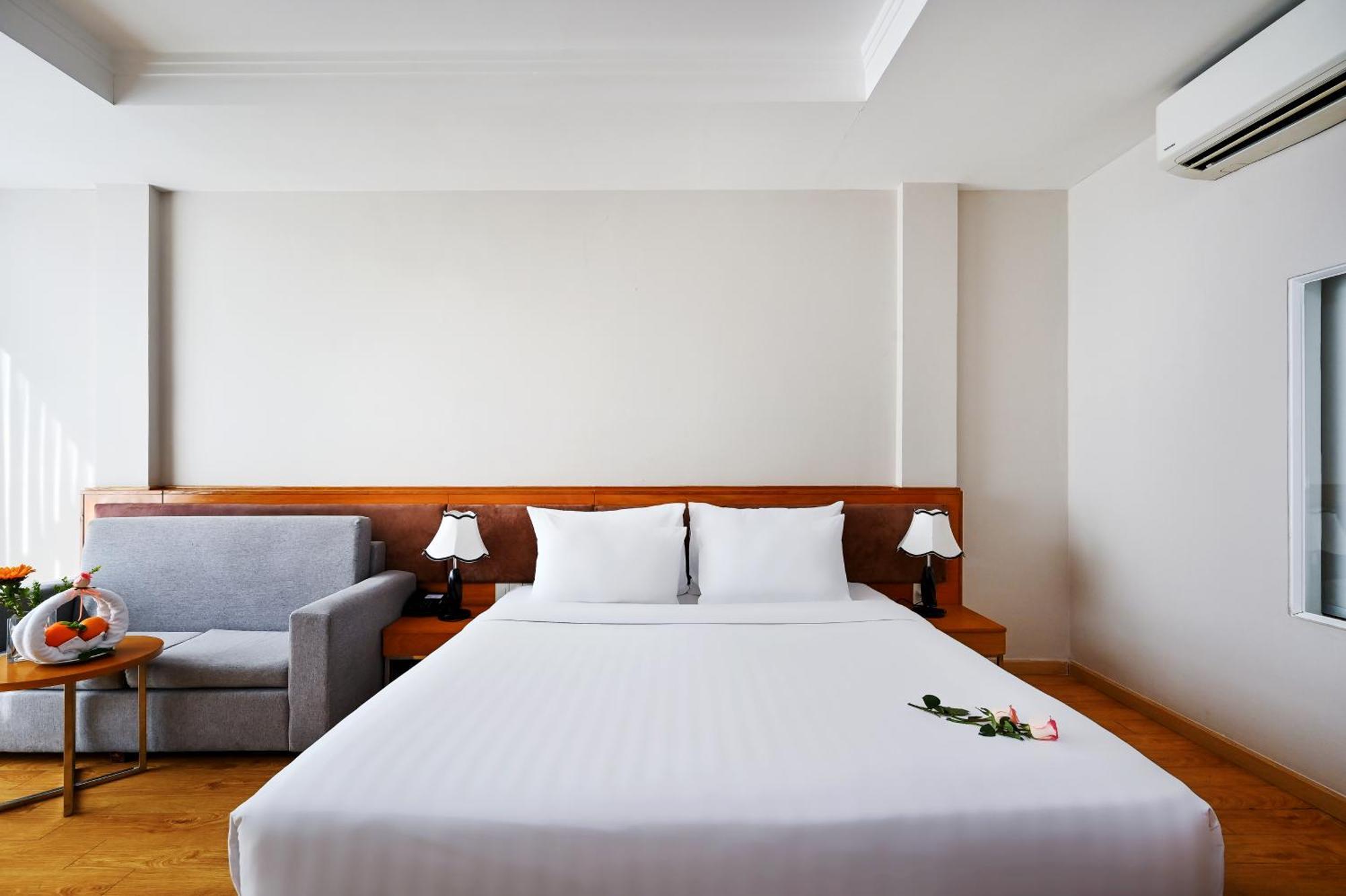 Ttc Hotel Deluxe Airport Ho Si Minh-város Kültér fotó